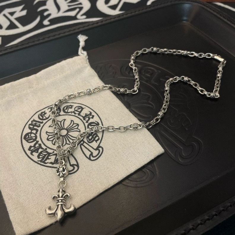 Compact Chrxmx Hxxrts Necklaces 297996
