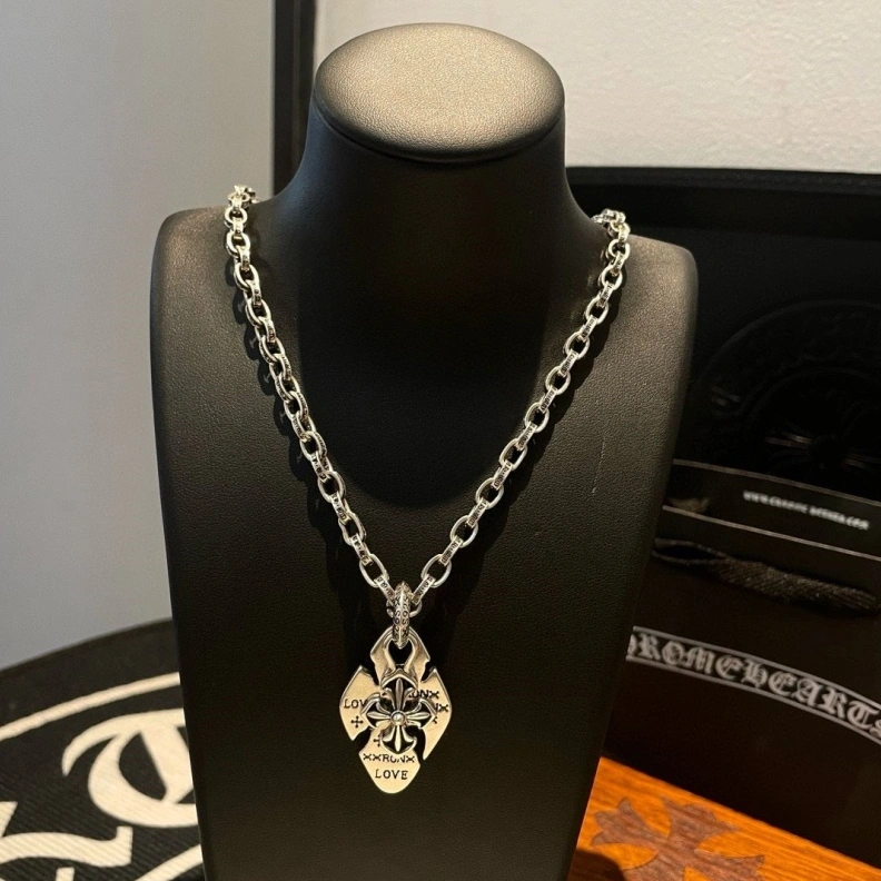 Sleek Chrxmx Hxxrts Necklaces 297997
