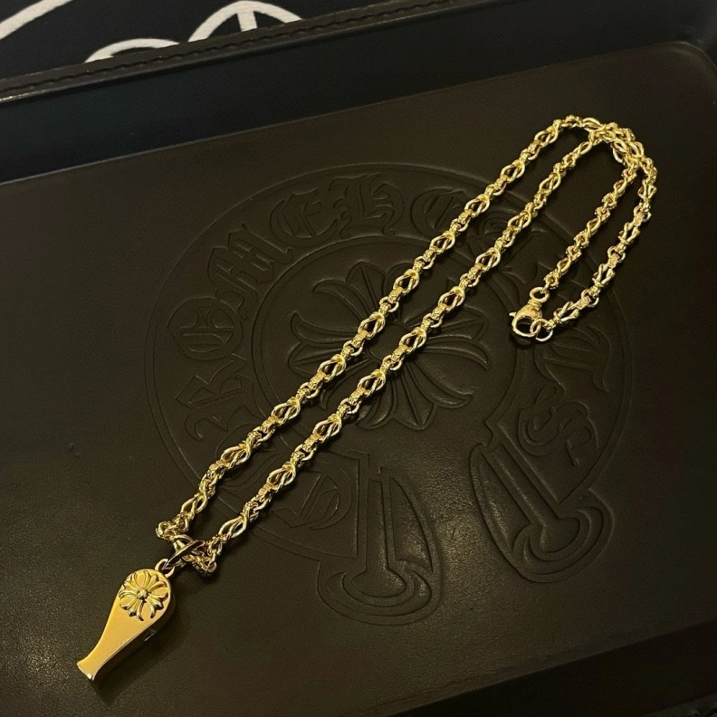 EyeCatching Chrxmx Hxxrts Necklaces 297988