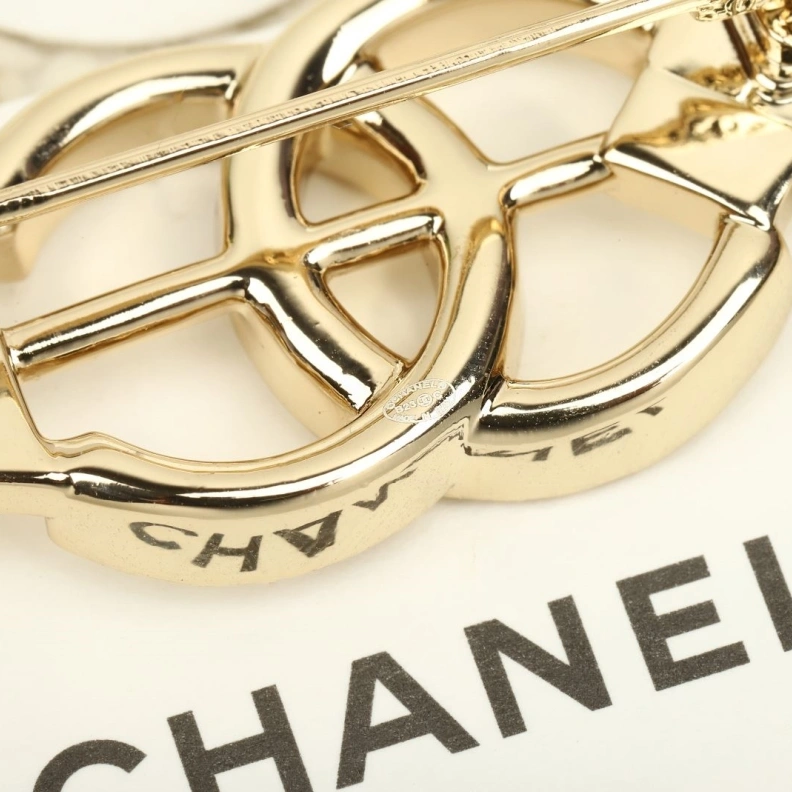 Chxnxl Brooches Soft 287875