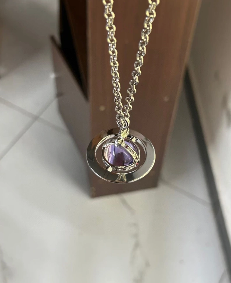 Trendy VIVENNE WESTWOOD 313378