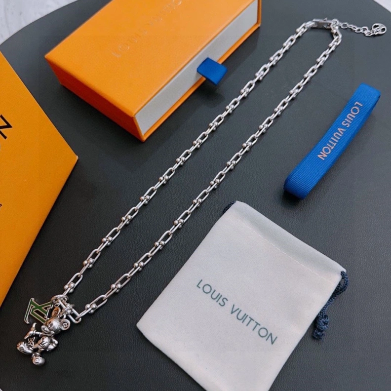 Durable LX Necklaces 309372