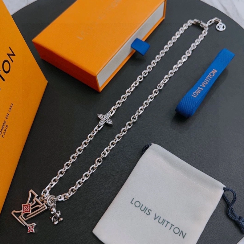 Flexible LX Necklaces 309362