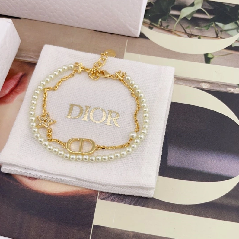 Christian Dxxr Necklaces Affordable 294423