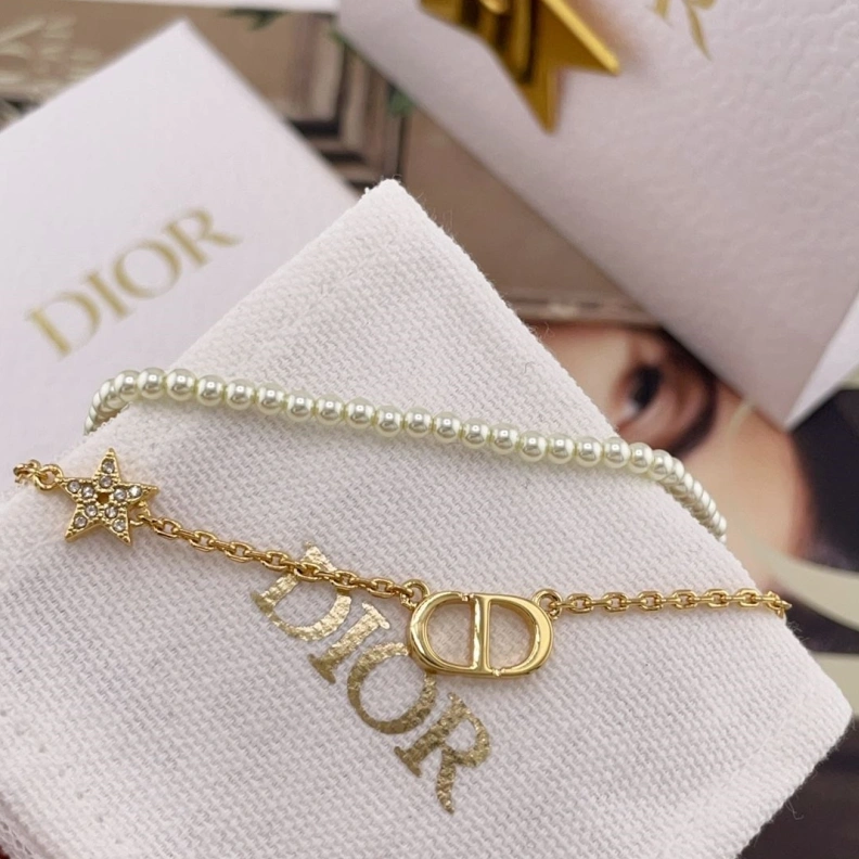 Christian Dxxr Necklaces Affordable 294423
