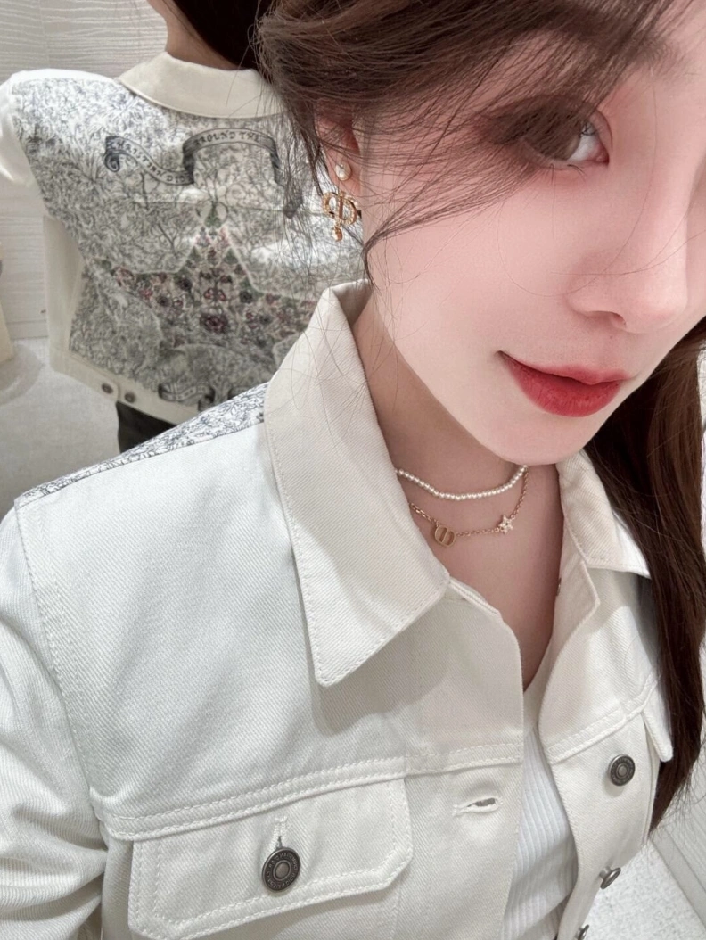 Christian Dxxr Necklaces Versatile 294408