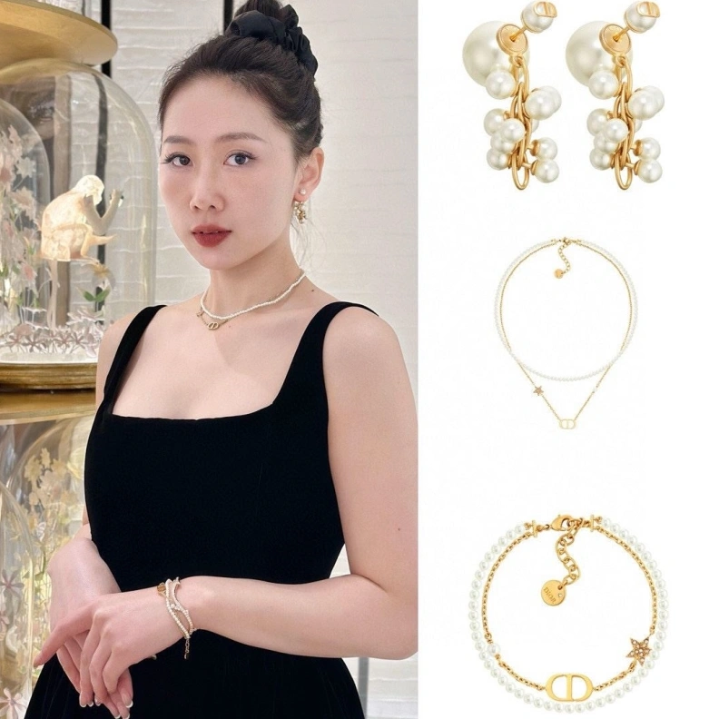 Christian Dxxr Necklaces Versatile 294408