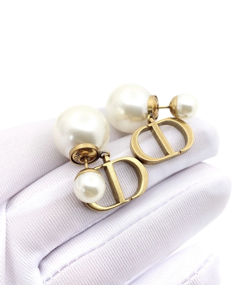 Versatile Christian Dxxr Earrings 294572