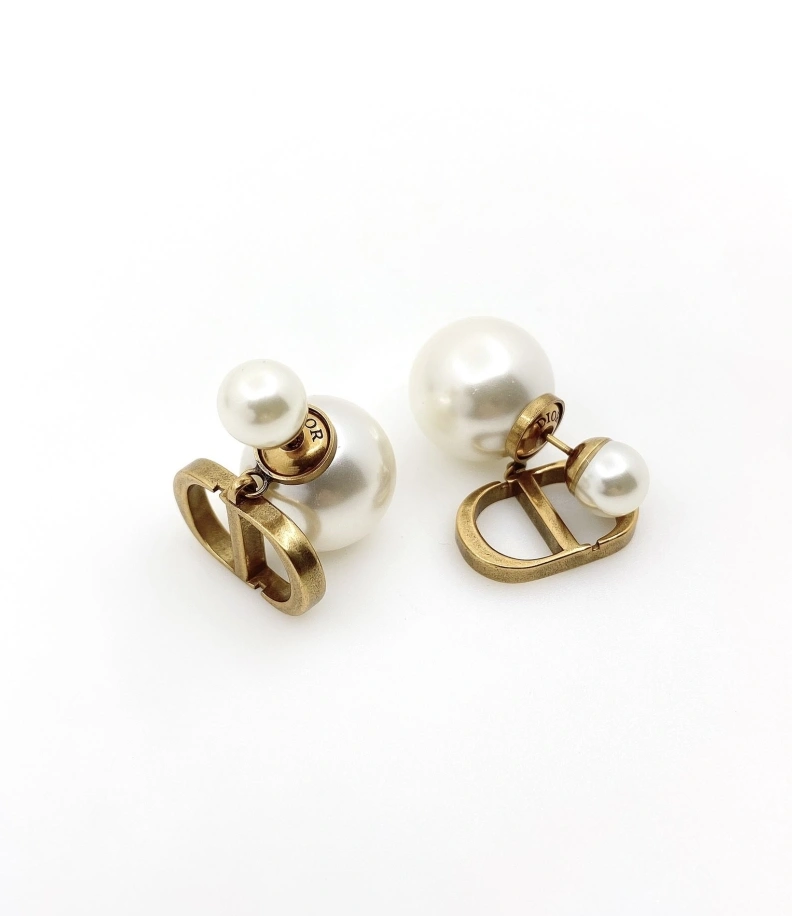Versatile Christian Dxxr Earrings 294572