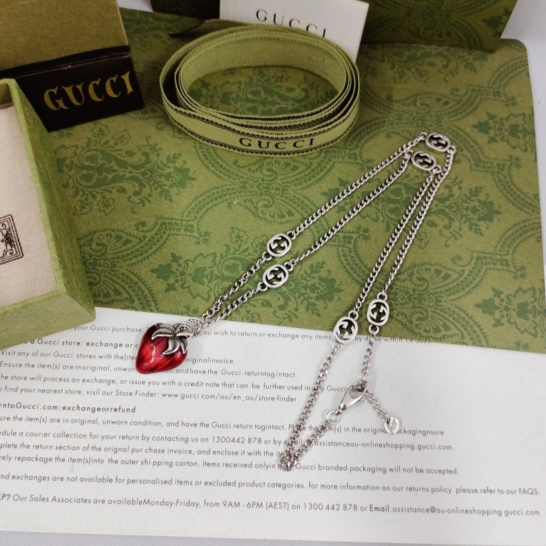 Sleek Gxccx Necklaces 303123