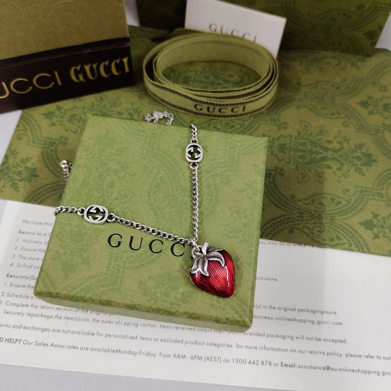 Sleek Gxccx Necklaces 303123