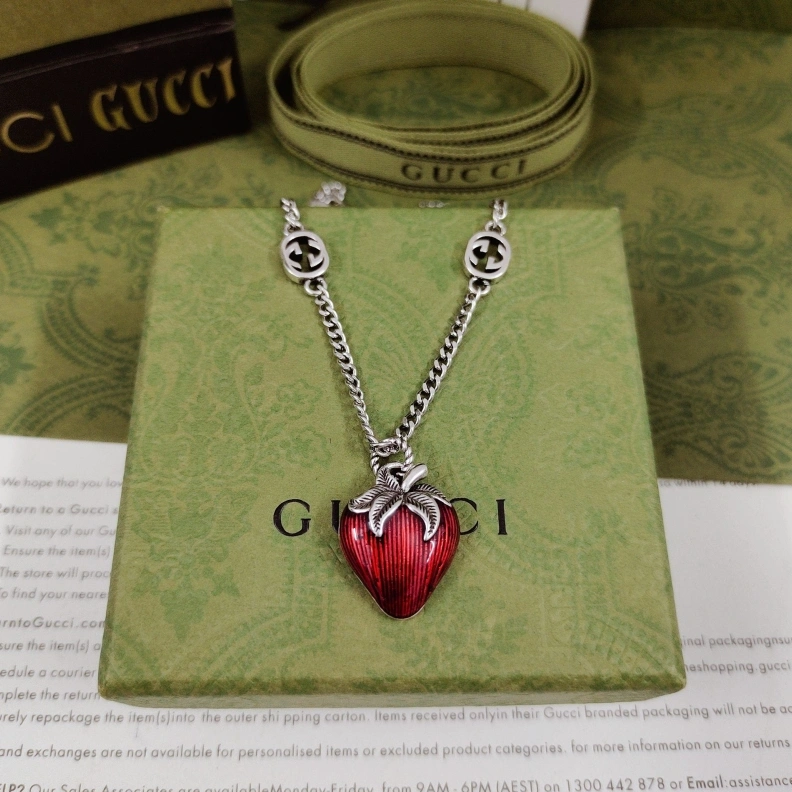Sleek Gxccx Necklaces 303123