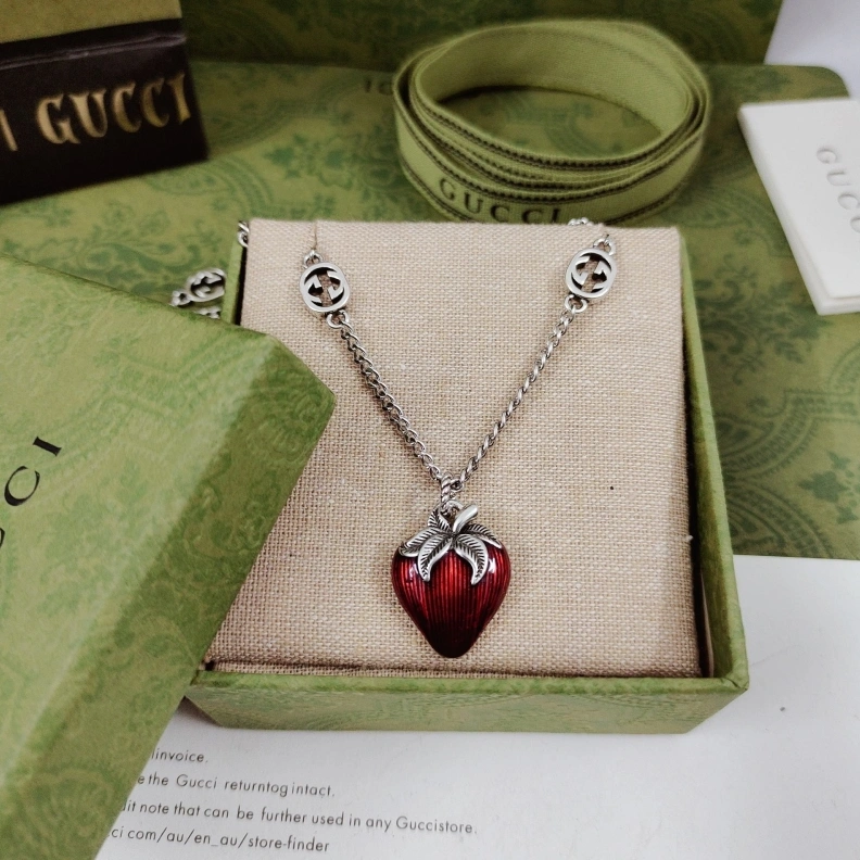 Sleek Gxccx Necklaces 303123