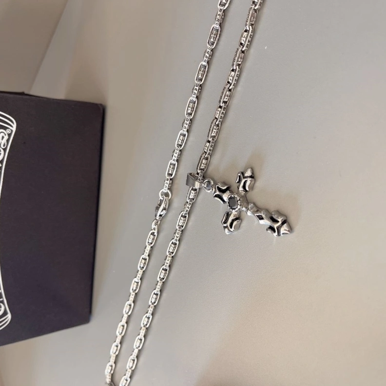 DailyWear Chrxmx Hxxrts Necklaces 297983