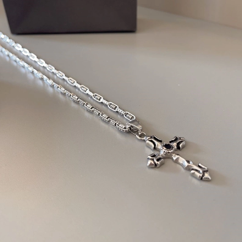 DailyWear Chrxmx Hxxrts Necklaces 297983