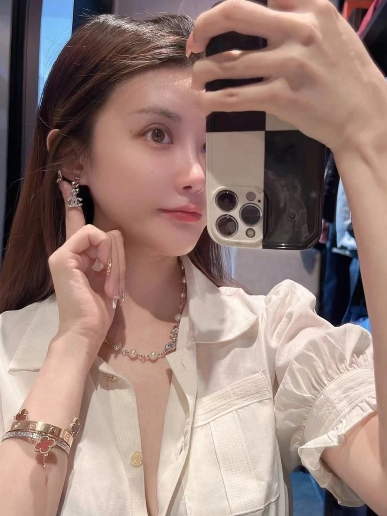 Chxnxl Earrings HighQuality 287661