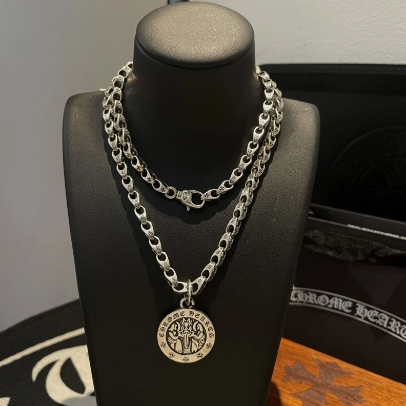 Chrxmx Hxxrts Necklaces AllSeason 297973