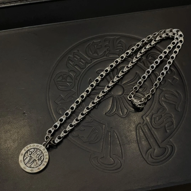 Chrxmx Hxxrts Necklaces AllSeason 297973