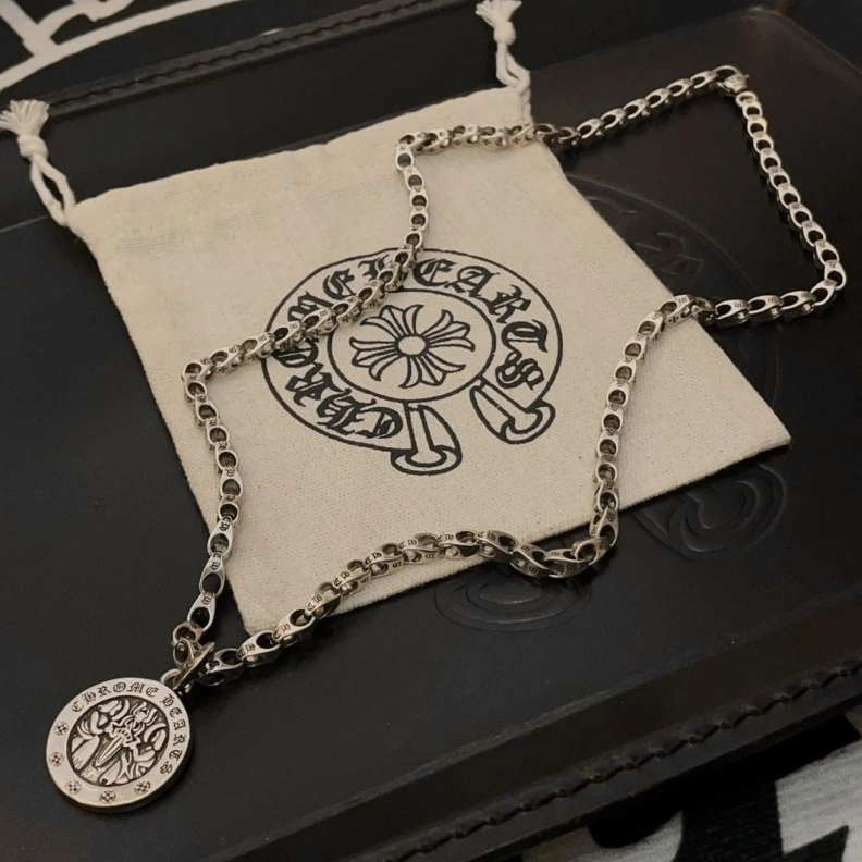 Chrxmx Hxxrts Necklaces AllSeason 297973