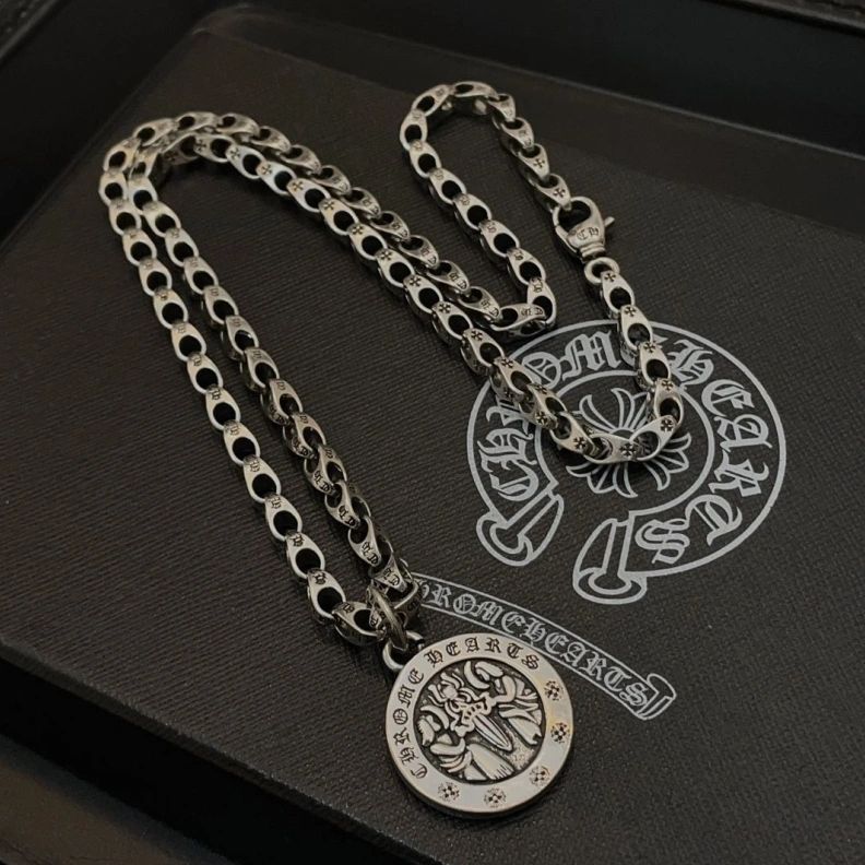 Chrxmx Hxxrts Necklaces AllSeason 297973