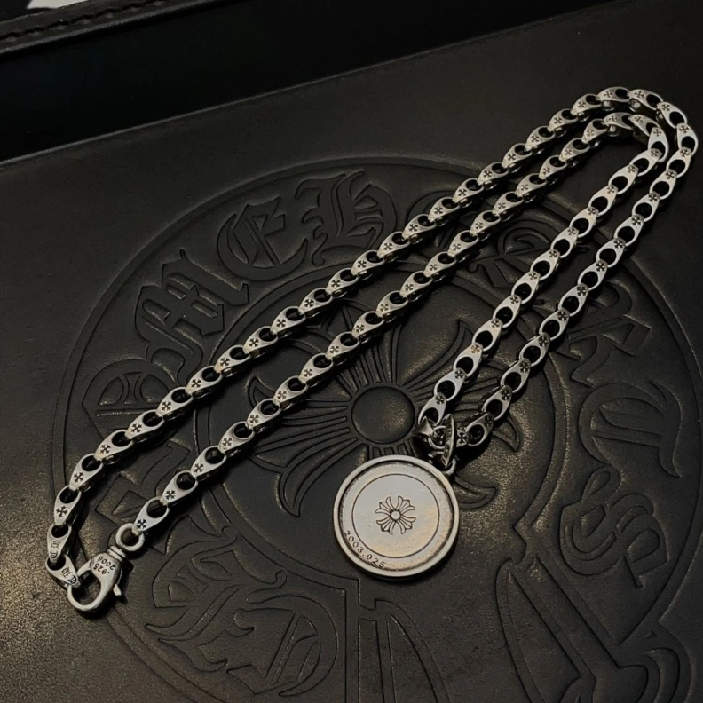 Chrxmx Hxxrts Necklaces AllSeason 297973