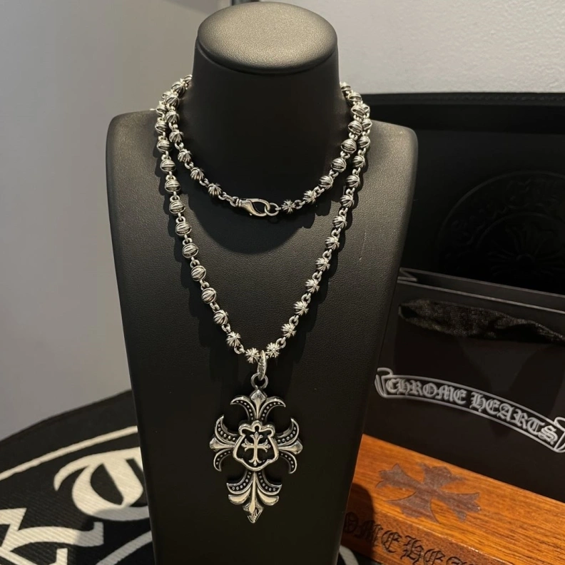 Chrxmx Hxxrts Necklaces Resilient 297972