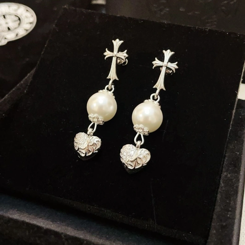 Chrxmx Hxxrts Earrings Cozy 298033