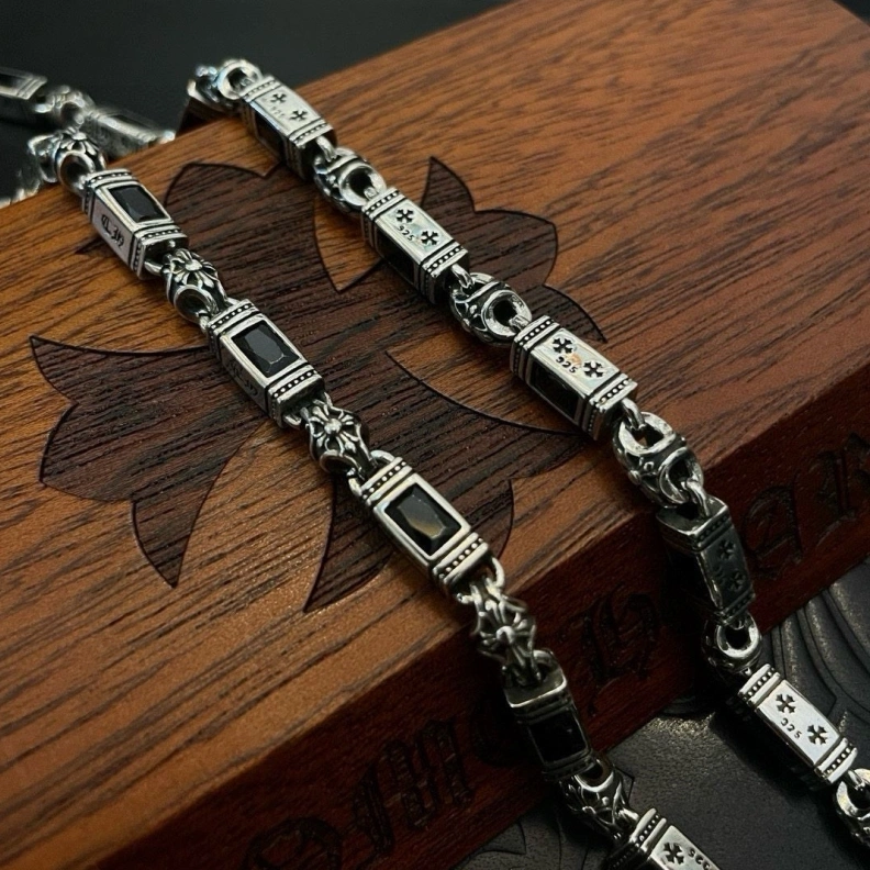 Chrxmx Hxxrts Necklaces Cozy 297964