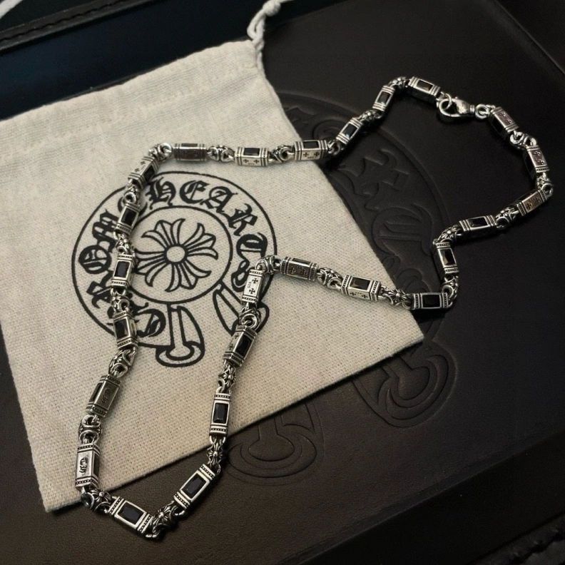 Chrxmx Hxxrts Necklaces Cozy 297964