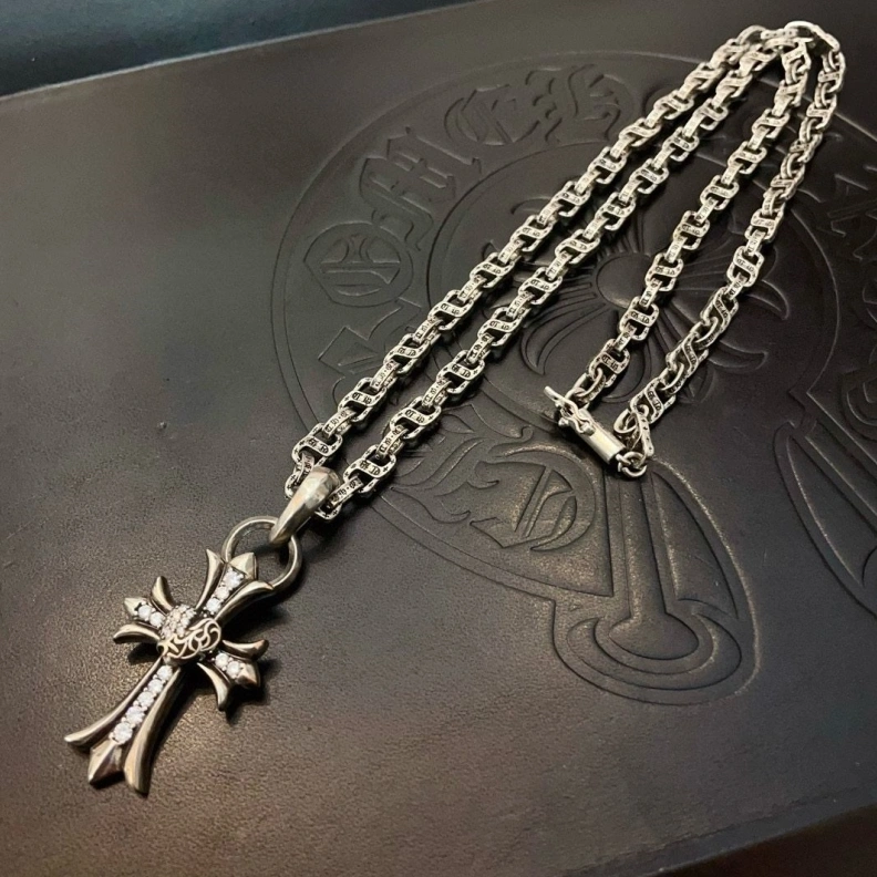 Durable Chrxmx Hxxrts Necklaces 297959