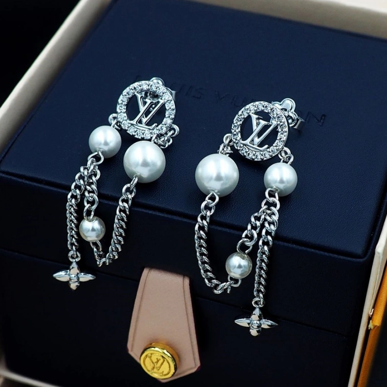 Fashionable LX Earrings 309479