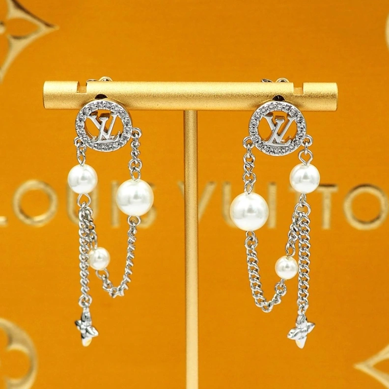 Fashionable LX Earrings 309479