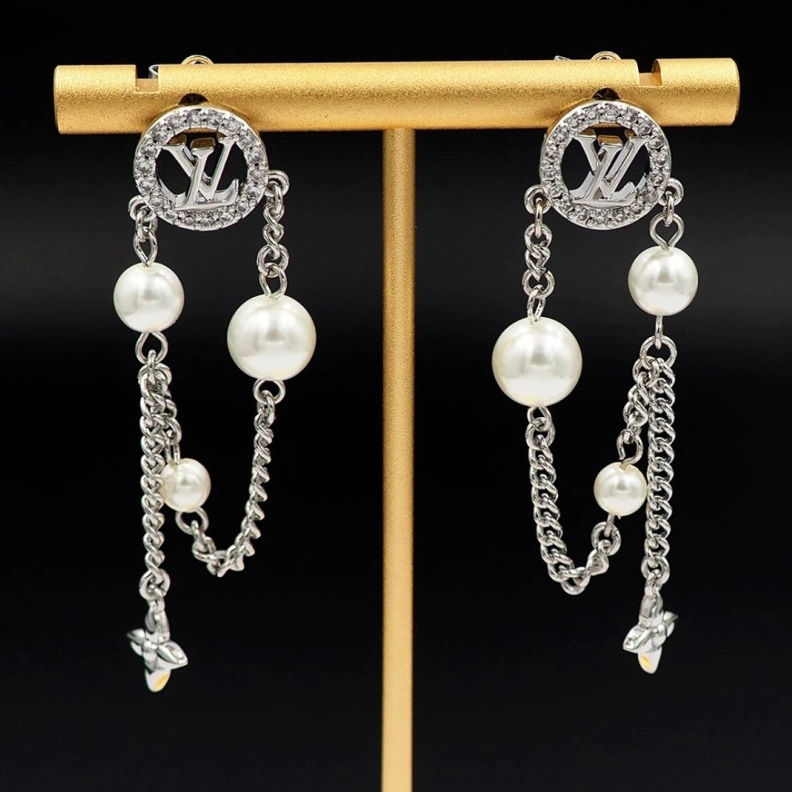 Fashionable LX Earrings 309479