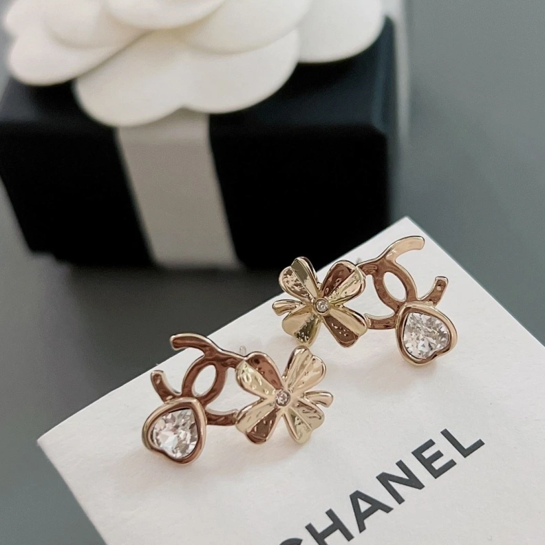 Comfortable Chxnxl Earrings 287664