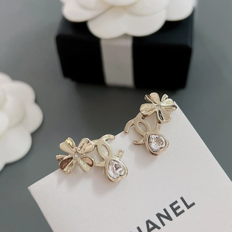 Comfortable Chxnxl Earrings 287664