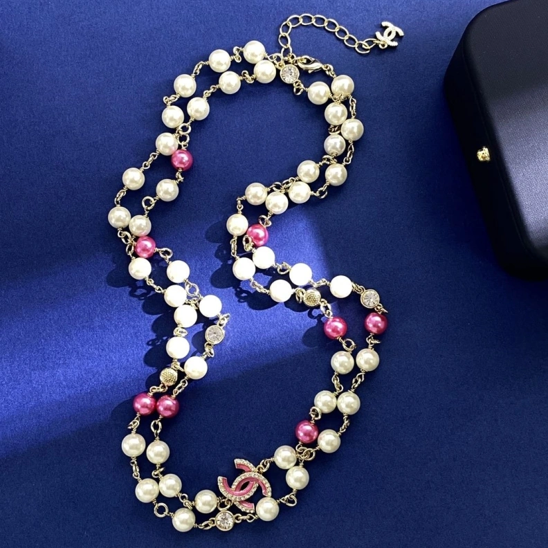 Affordable Chxnxl Necklaces 286869