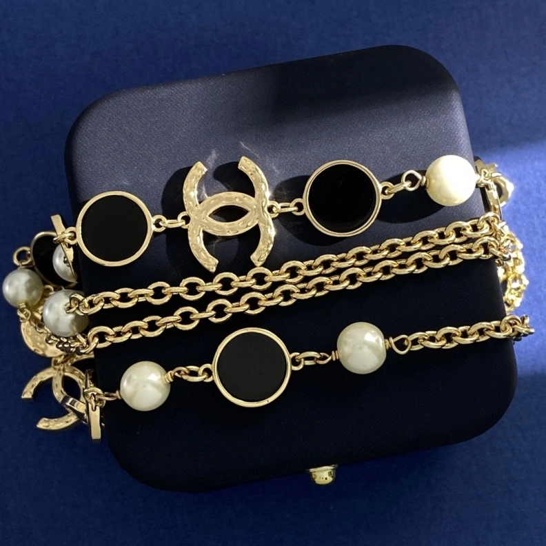 WellDesigned Chxnxl Necklaces 286871