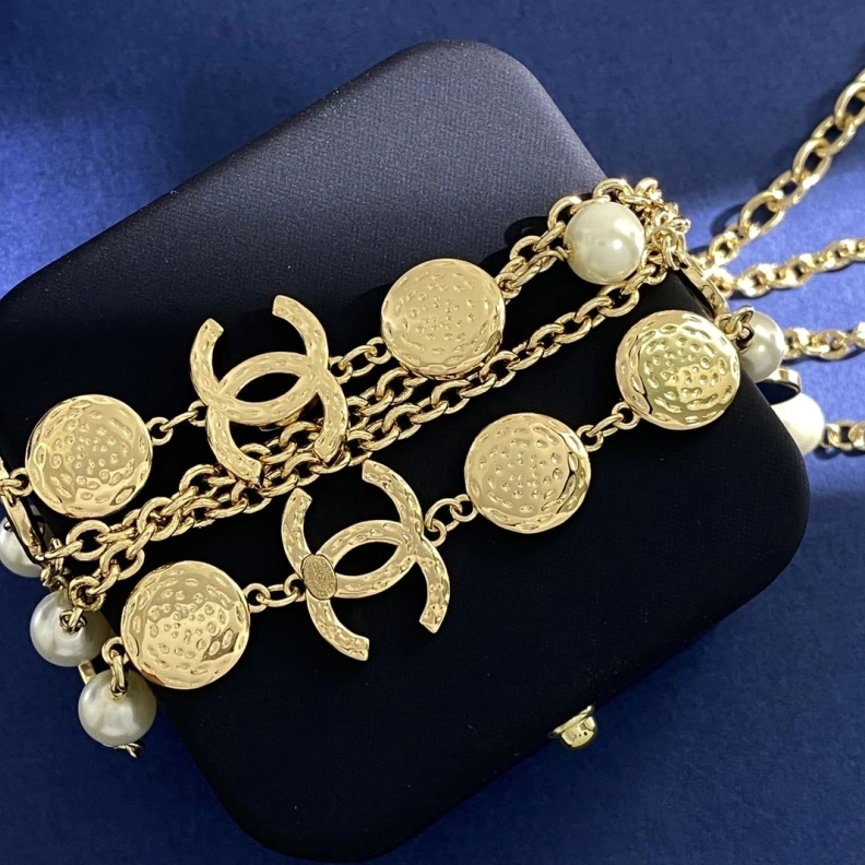 WellDesigned Chxnxl Necklaces 286871