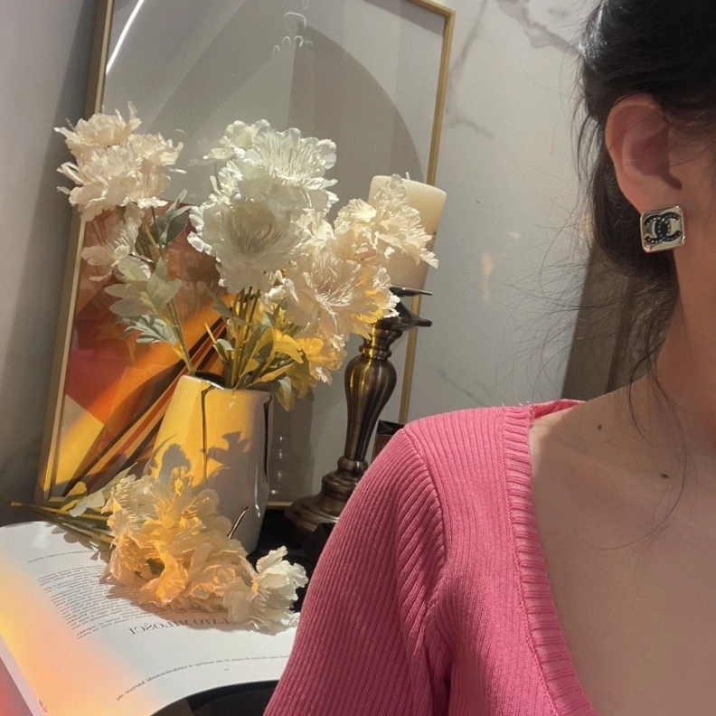 HighQuality Chxnxl Earrings 287660