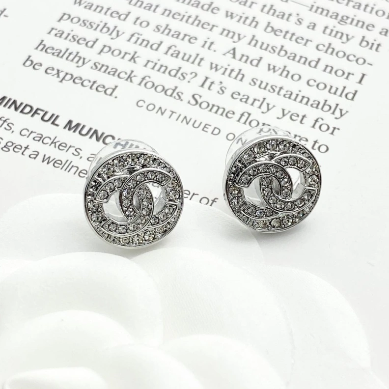 Comfortable Chxnxl Earrings 287655