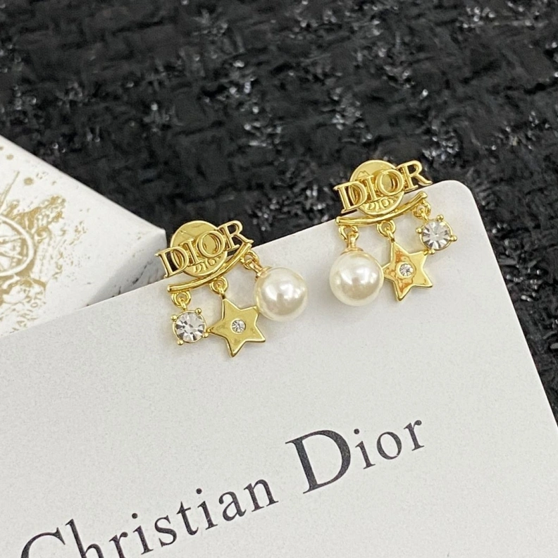 Christian Dxxr Earrings Trendy 294570