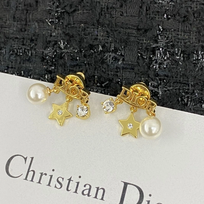 Christian Dxxr Earrings Trendy 294570