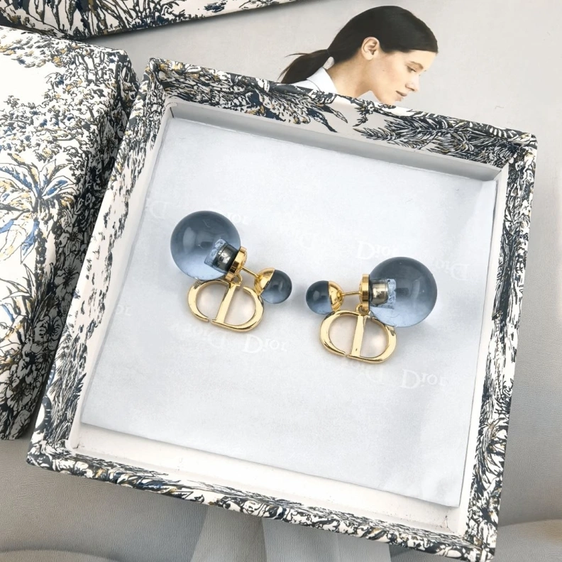 Unique Christian Dxxr Earrings 294567