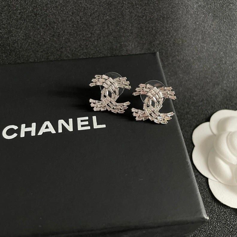 Breathable Chxnxl Earrings 287635