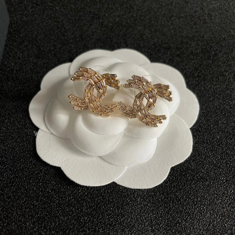 Efficient Chxnxl Earrings 287639