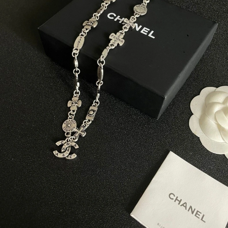 UrbanStyle Chxnxl Necklaces 286876