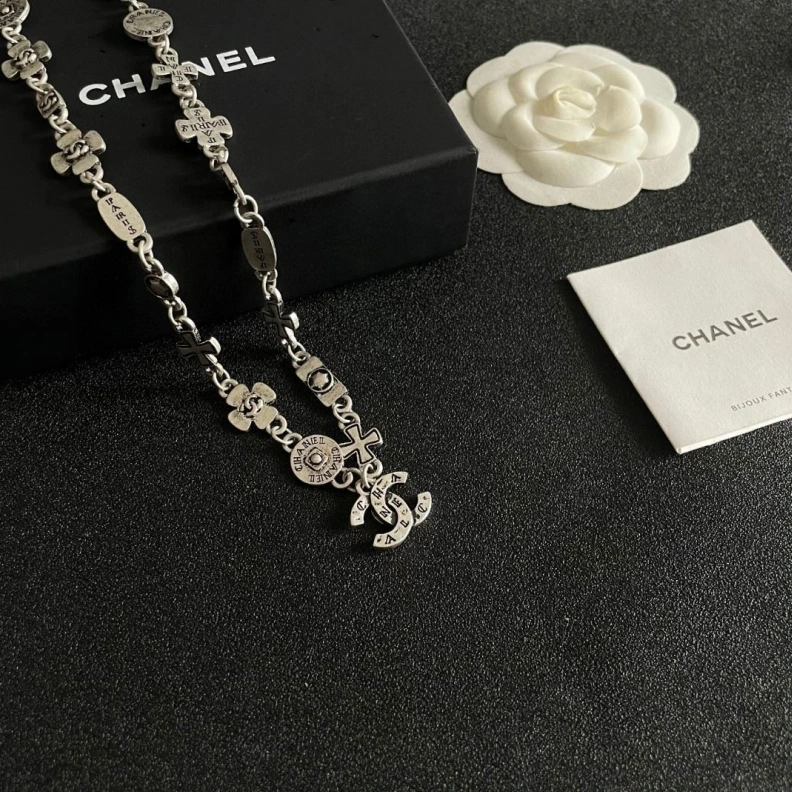 UrbanStyle Chxnxl Necklaces 286876