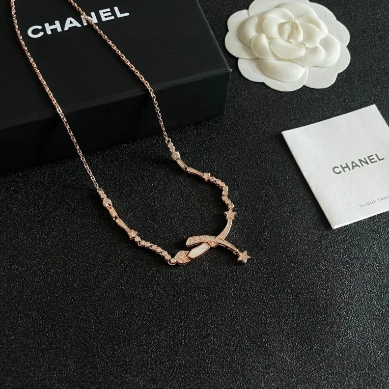 Efficient Chxnxl Necklaces 286881