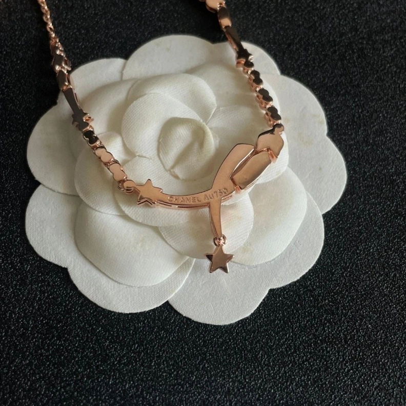 Efficient Chxnxl Necklaces 286881