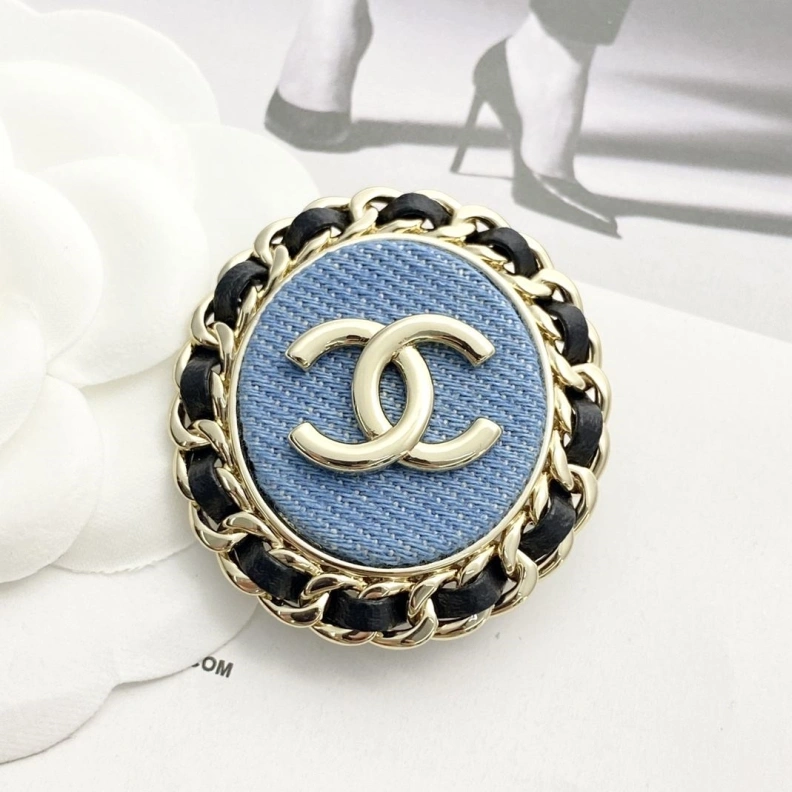 Cozy Chxnxl Brooches 287855